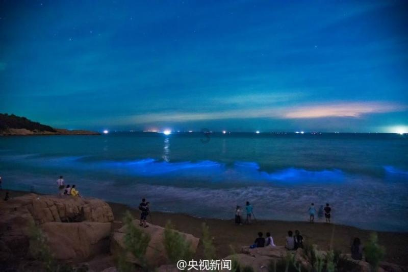 逃离部落洞穴